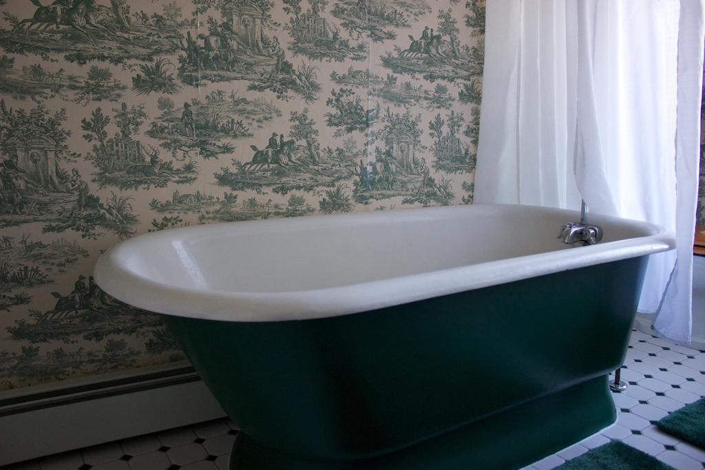 Historic Jacob Hill Inn Seekonk Kültér fotó