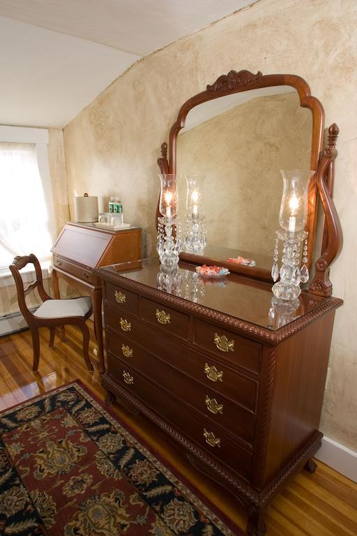 Historic Jacob Hill Inn Seekonk Kültér fotó