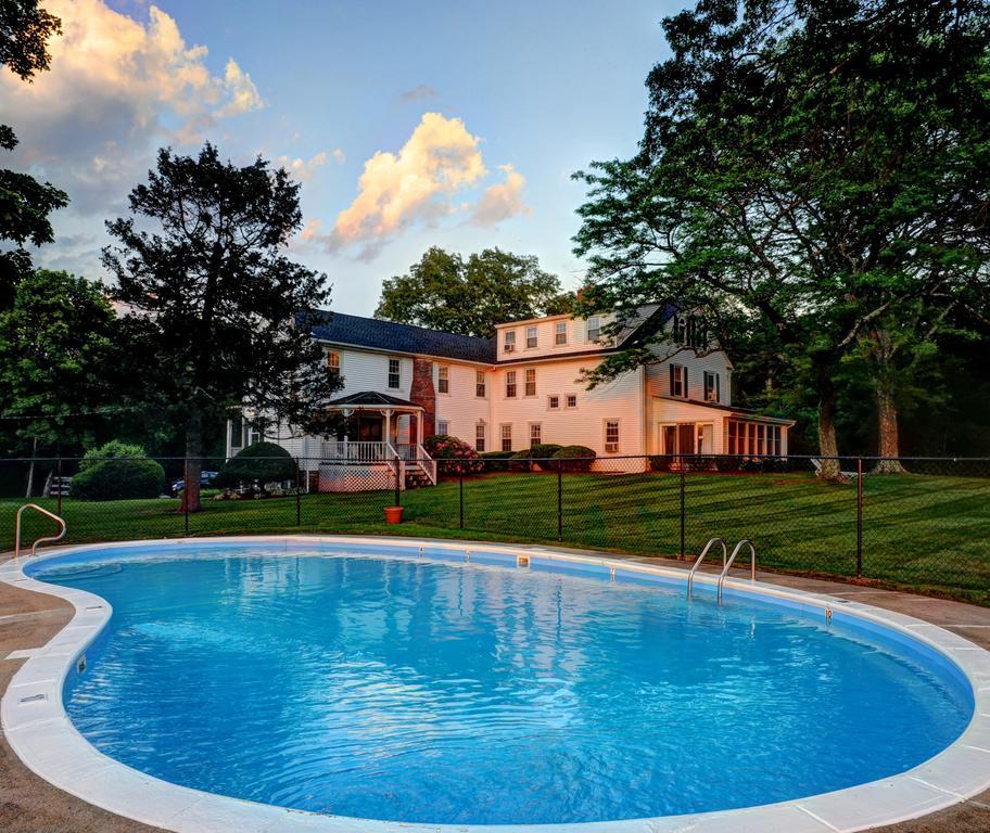 Historic Jacob Hill Inn Seekonk Kültér fotó